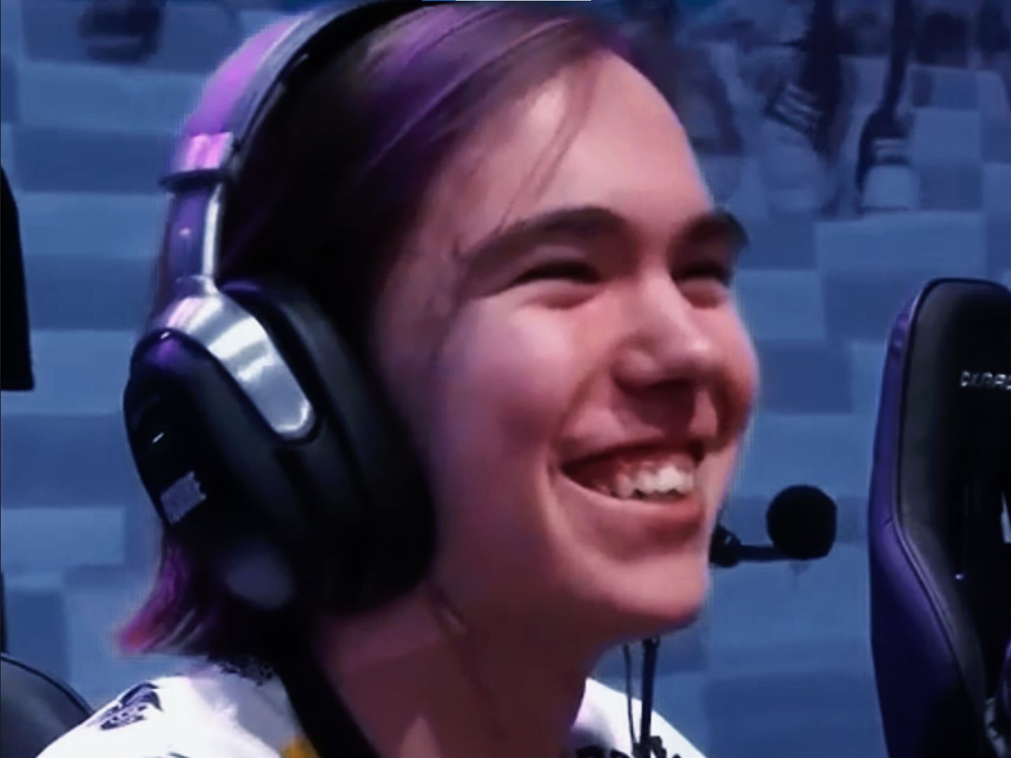 攻守平衡的 攻守平衡的