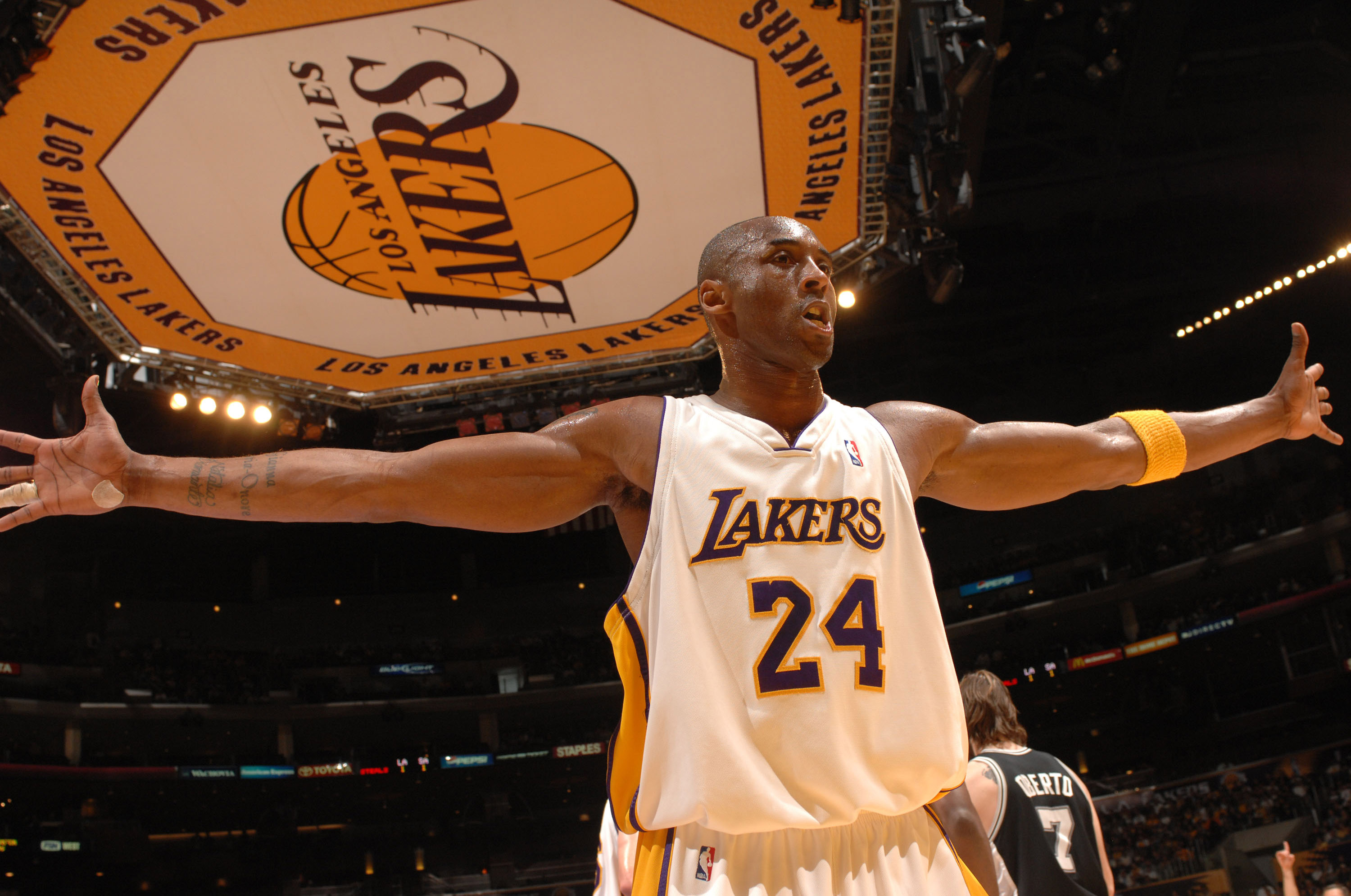 而不仅仅是 而不仅仅是