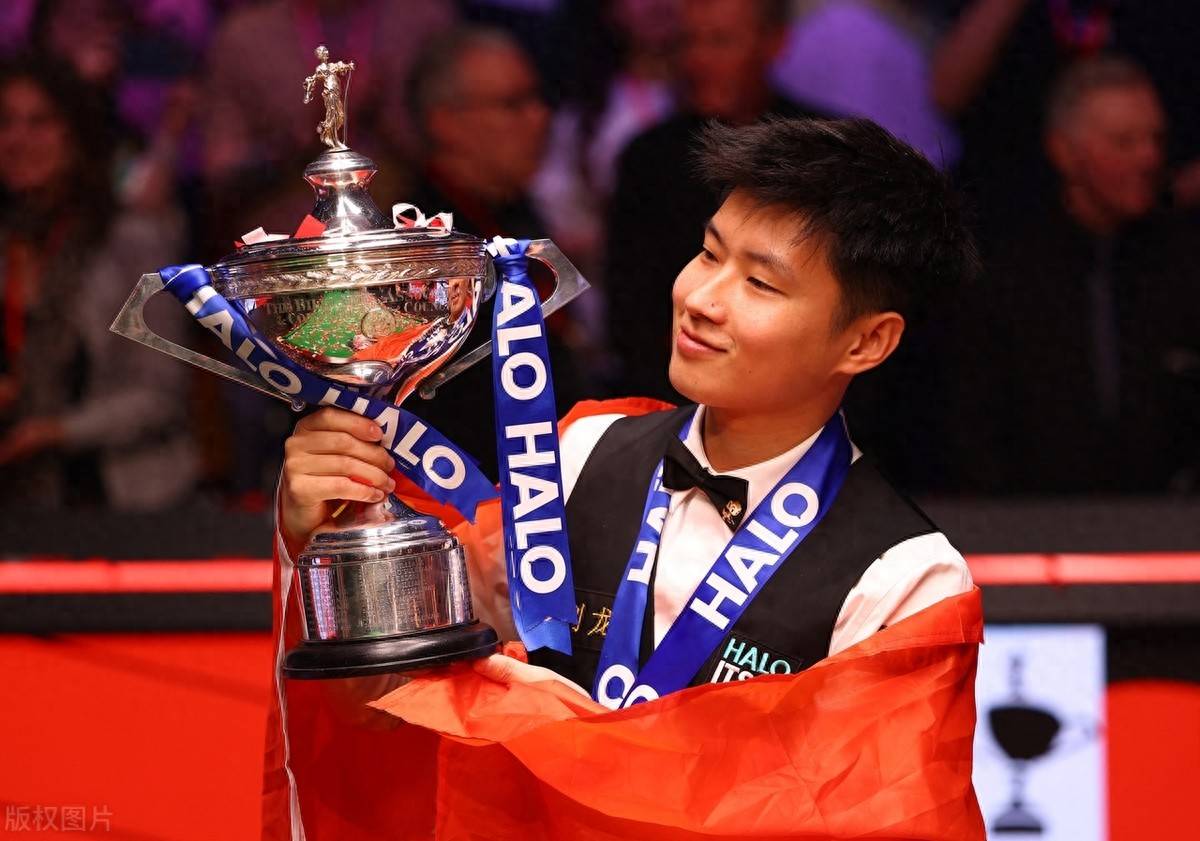 字母哥的持 字母哥的持